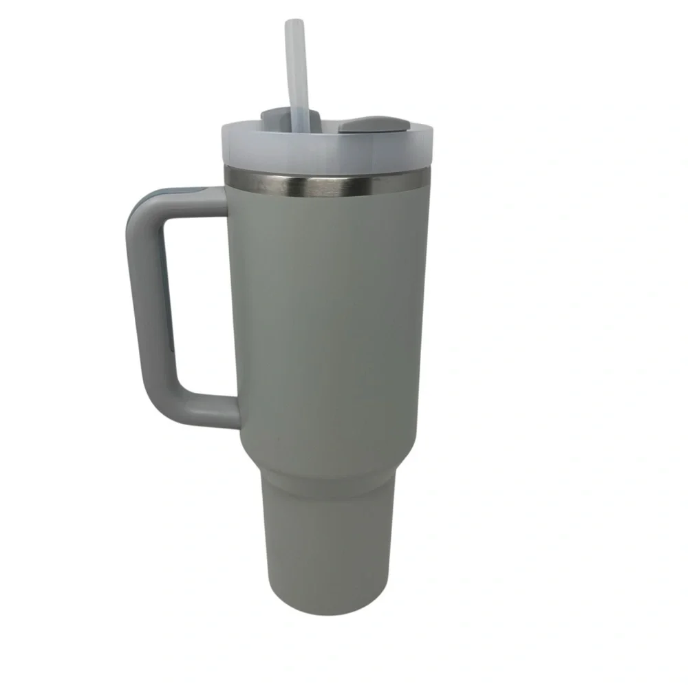 Stanley FOG 40 oz. Quencher H2.0 Flowstate Tumbler - Picture 3 of 4